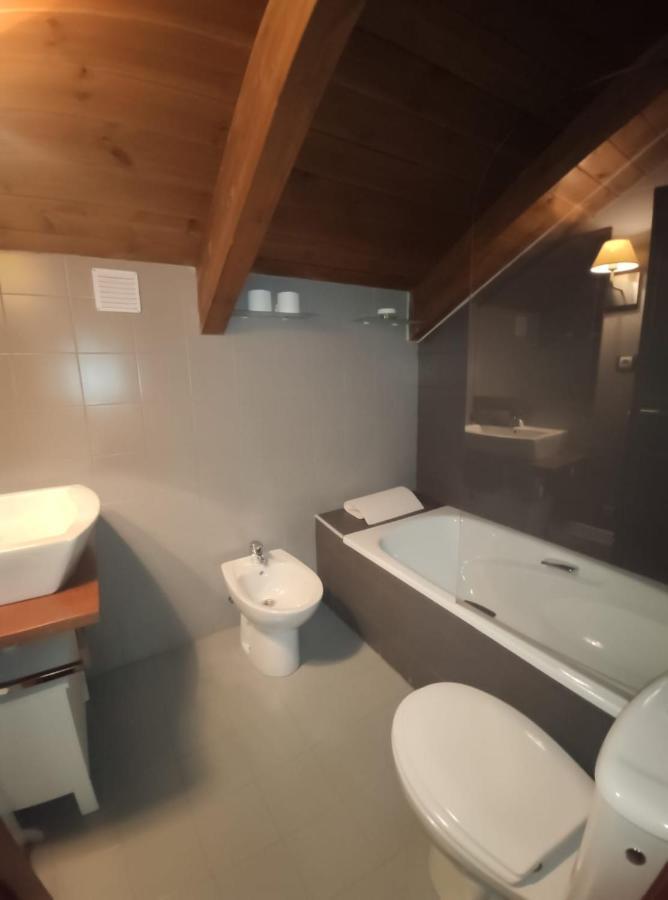 Apartamento Montes De Вільянуа Екстер'єр фото