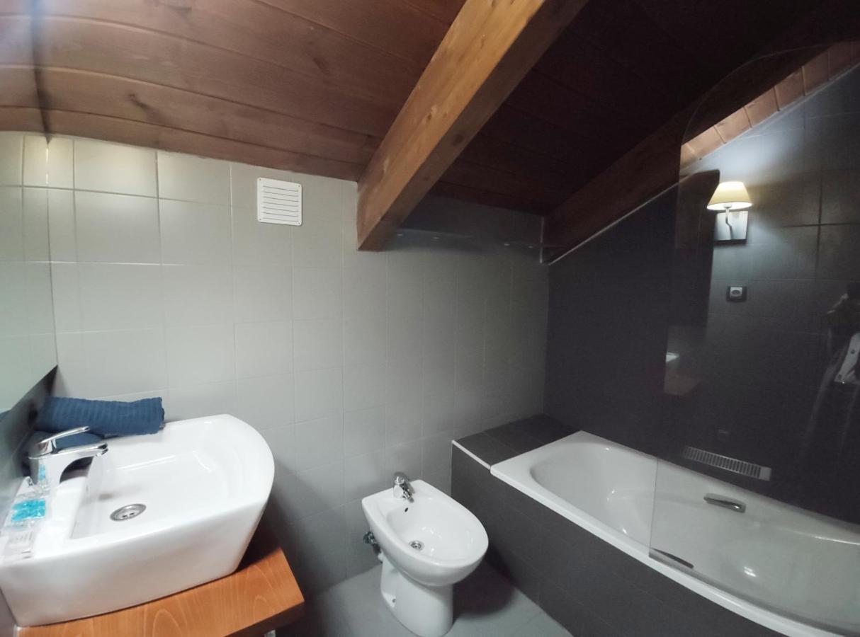 Apartamento Montes De Вільянуа Екстер'єр фото