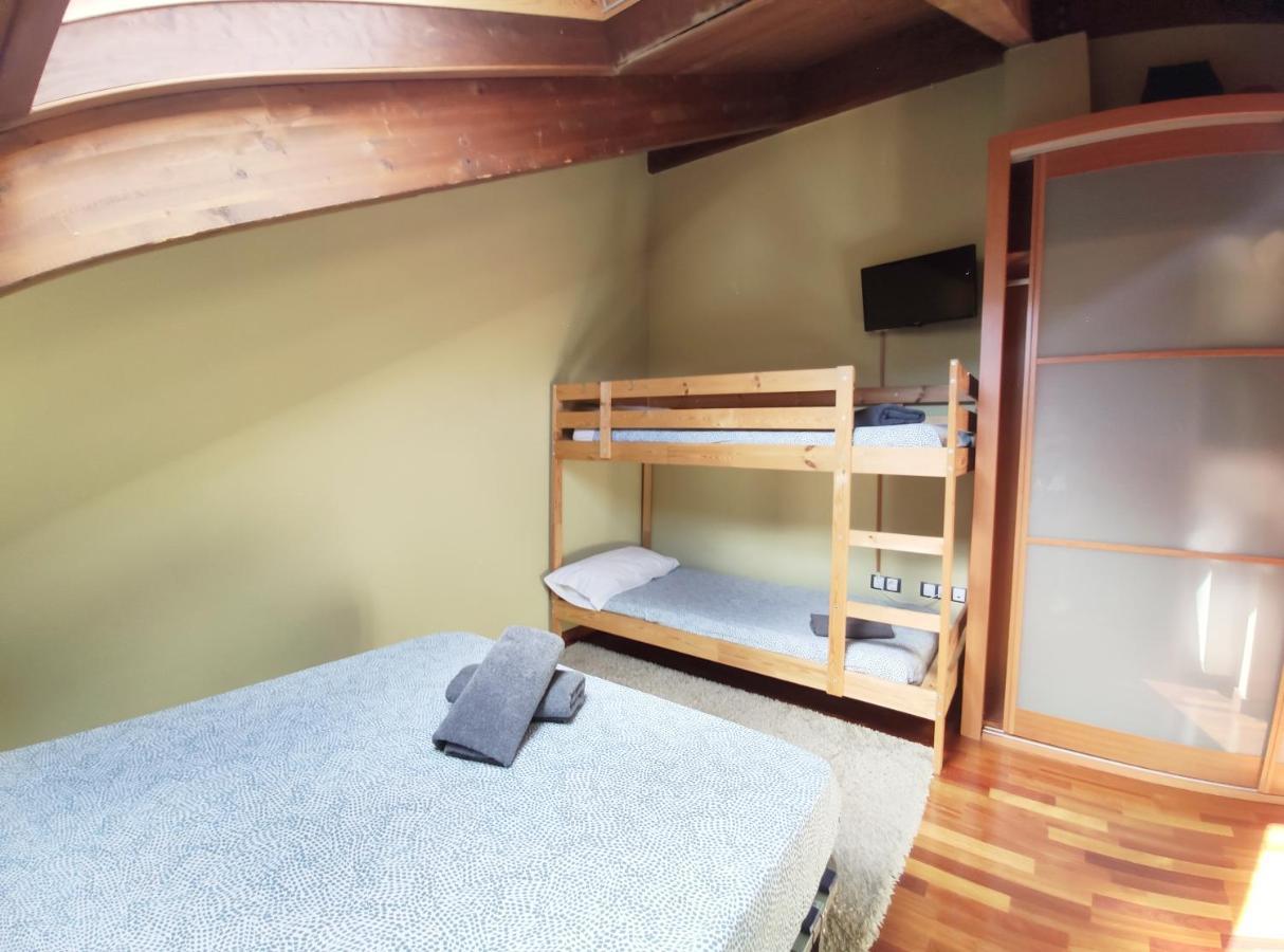 Apartamento Montes De Вільянуа Екстер'єр фото