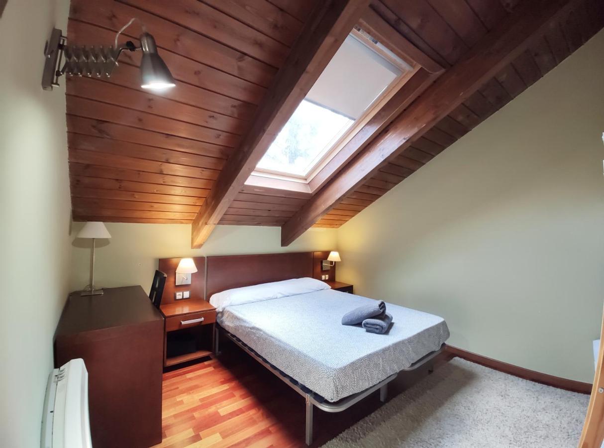 Apartamento Montes De Вільянуа Екстер'єр фото