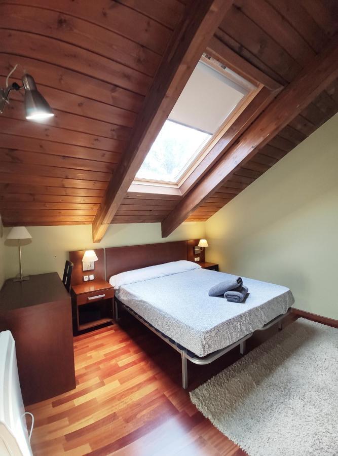 Apartamento Montes De Вільянуа Екстер'єр фото