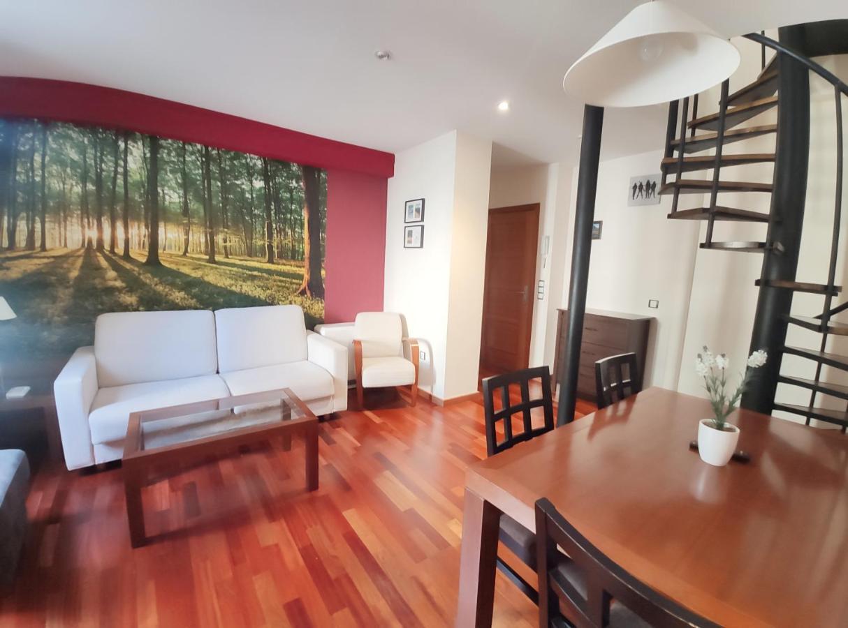 Apartamento Montes De Вільянуа Екстер'єр фото